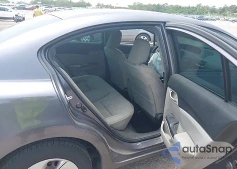 2015 Honda Civic Lx z USA, uszkodzony, nr VIN 19XFB2F5XFE082581